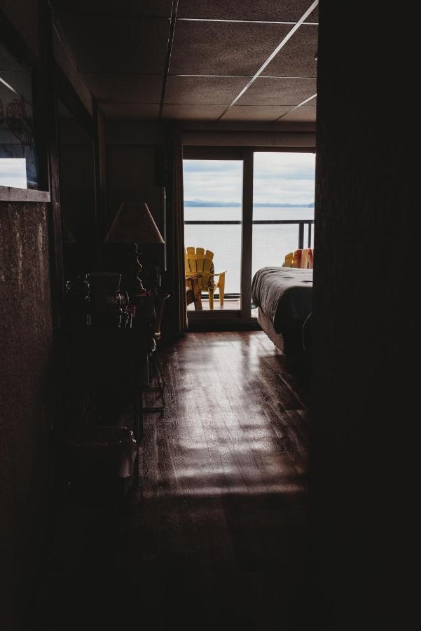 The Oceanfront Hotel Sointula Luaran gambar
