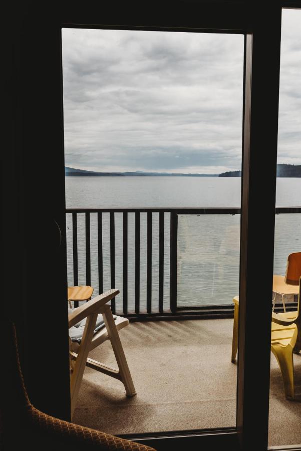 The Oceanfront Hotel Sointula Luaran gambar