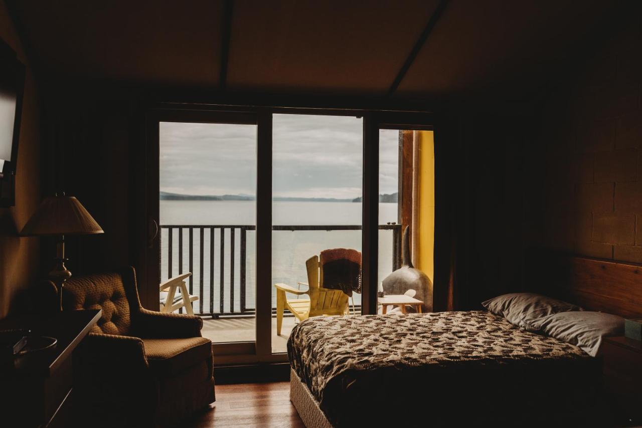The Oceanfront Hotel Sointula Luaran gambar