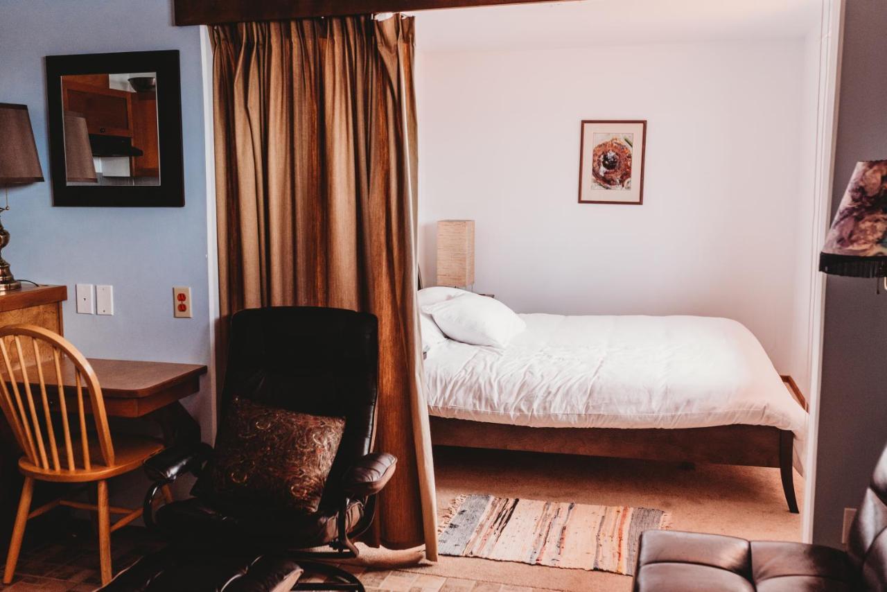 The Oceanfront Hotel Sointula Luaran gambar